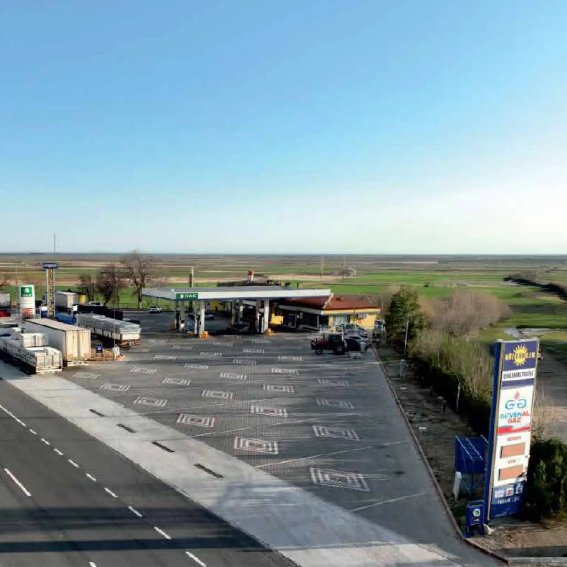 DÜZGÜNLER AKARYAKIT VE DOĞALGAZ İSTASYONU